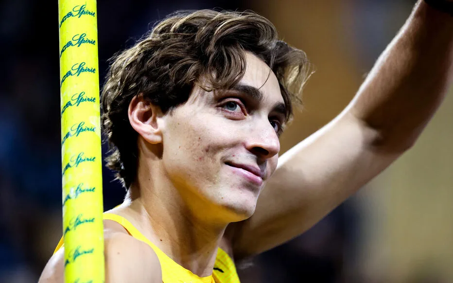 Armand Duplantis conquiert les cieux suédois