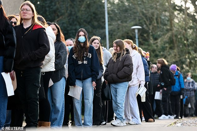 Experts urge urgent review of meningitis B vaccine after deadly Kent outbreak.