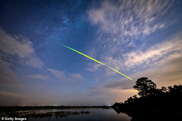 Up to 20 Lyrid Fireballs Visible Per Hour This Week