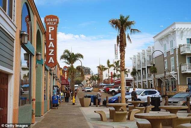 Pismo Beach crowned top U.S. beach town for second straight year