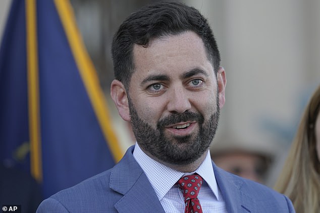William Paul apologizes after antisemitic remarks at Washington bar