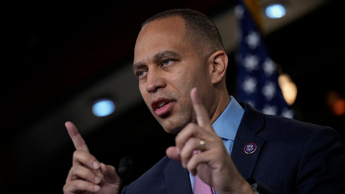 Democrats Demand GOP Cut Funding for Texas Candidate's Hate Speech