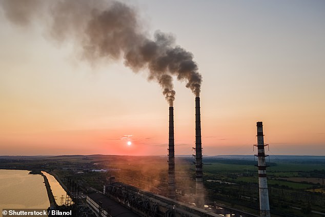 Moitié de combustibles fossiles avant 2035 pour limiter le réchauffement à 1,5°C