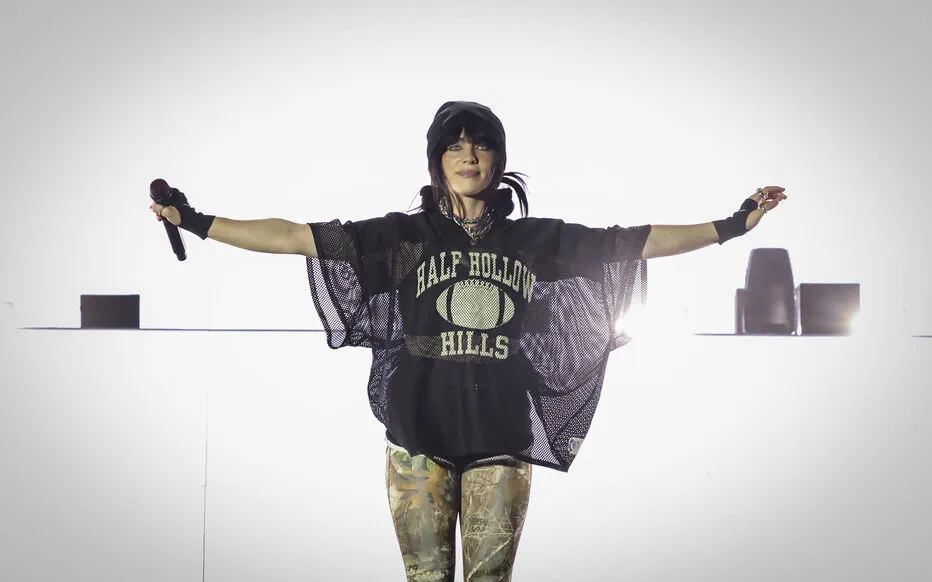 Billie Eilish fait découvrir la Française Oklou au Vogue britannique