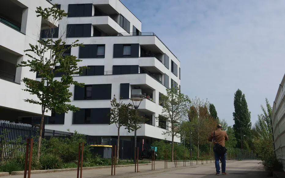 Chantage et vengeance : un homme poignarderait son ex-conjointe