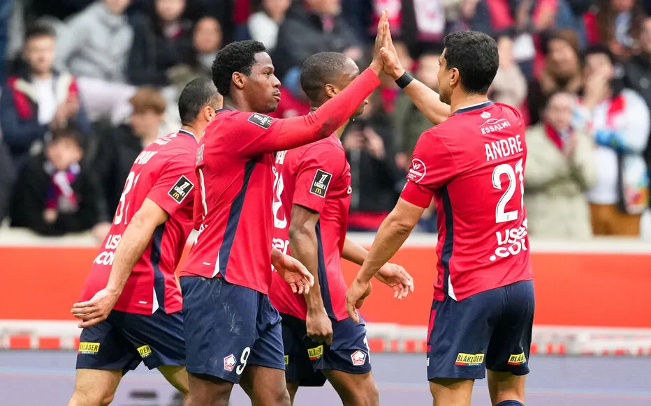 La bataille pour l'Europe s'intensifie : Lille écrase Auxerre et se hisse dans le top 4