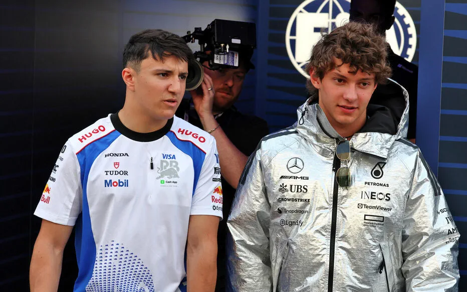 La nuque en morceaux : la dure réalité d'Isaac Hadjar en Formule 1