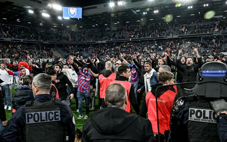 Le SM Caen au fond du trou : l'avenir s'annonce sombre pour les Normanes