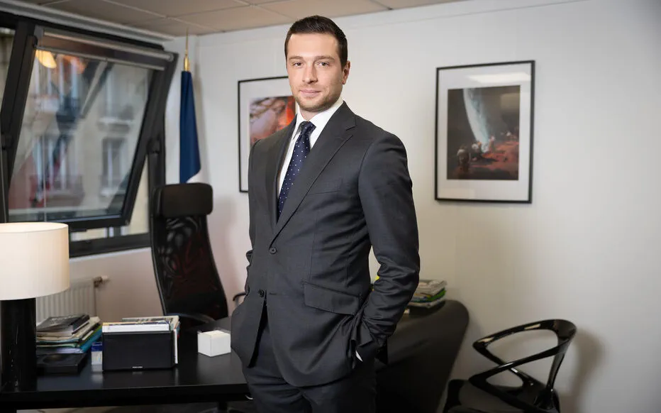 Les élections présidentielles à l’horizon : Bardella et Le Pen à l’affût