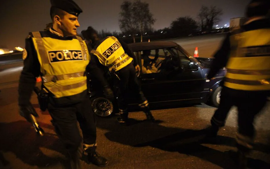 Les routes dangereuses du soir et de la nuit : une série d'incidents inquiétants