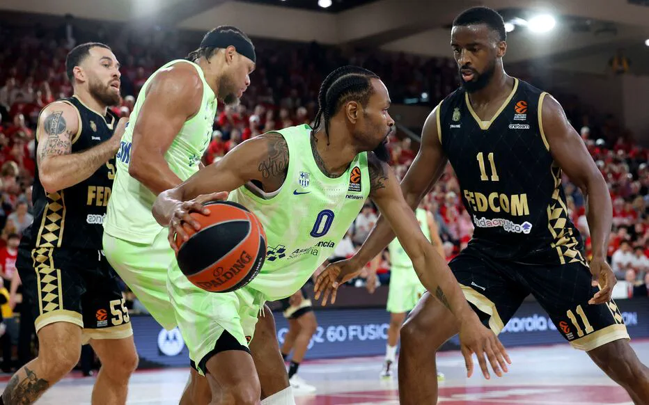 Monaco domine Barcelone en quarts de finale de l'Euroligue