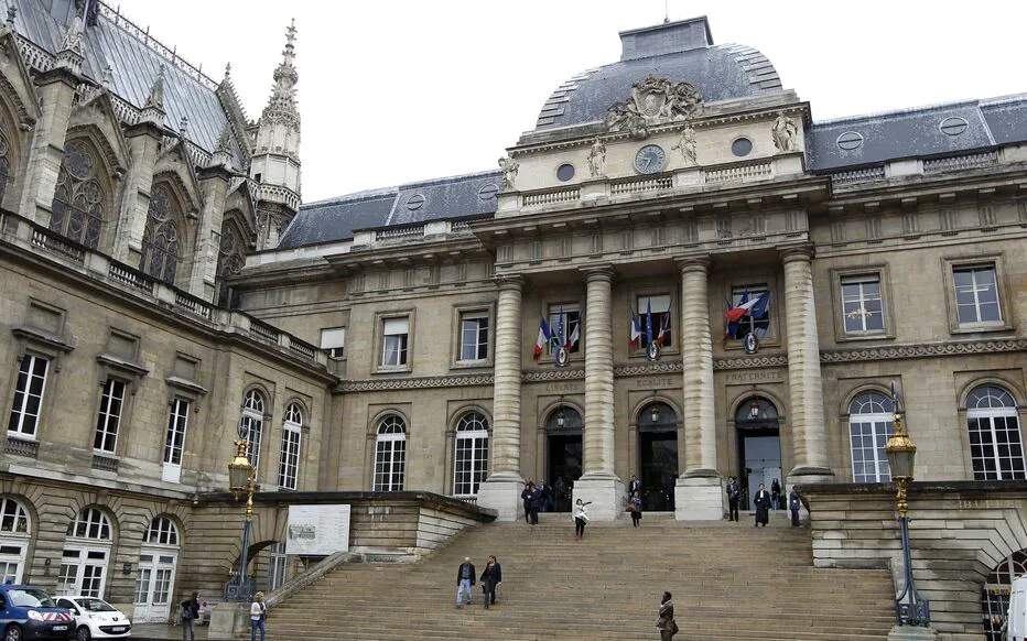 Attrapé après 39 ans : un braqueur de banque recherché depuis les années 80 est finalement arrêté