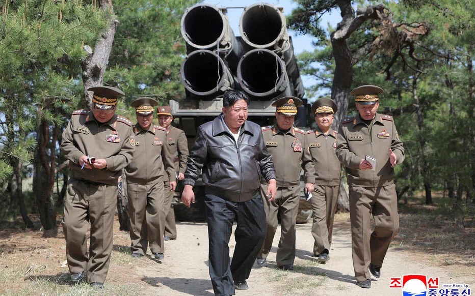 La Corée du Nord simule des contre-attaques nucléaires dans de nouveaux exercices militaires