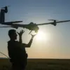 Ukraine lance une offensive drones mais se heurte à des défenses aériennes russes