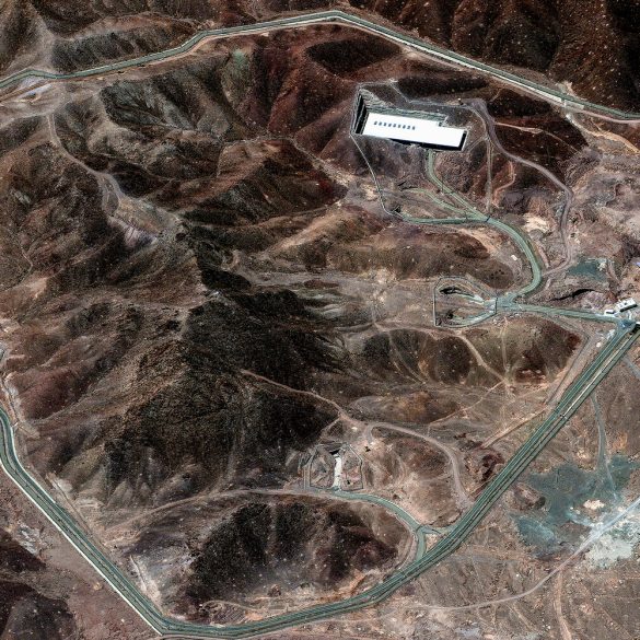 L'US Air Force frappe les installations nucléaires iraniennes avec des bombes anti-bunker et des missiles Tomahawk