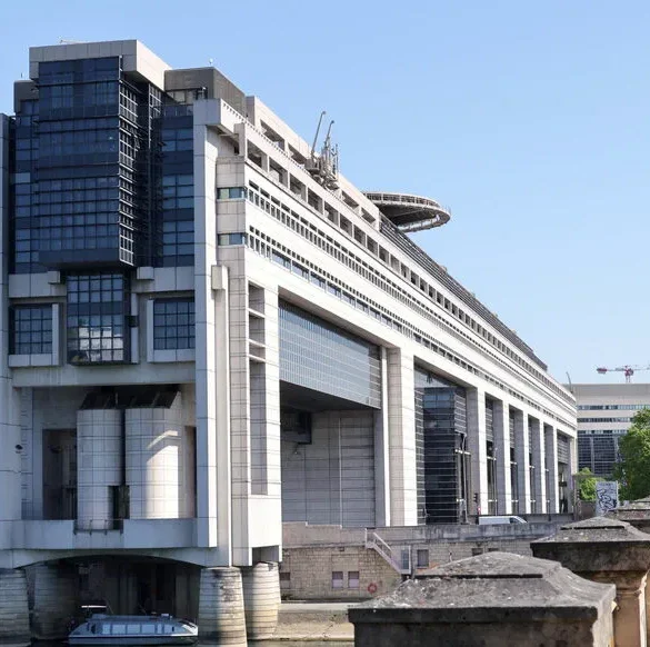 Nouveau coup de frein sur les dépenses