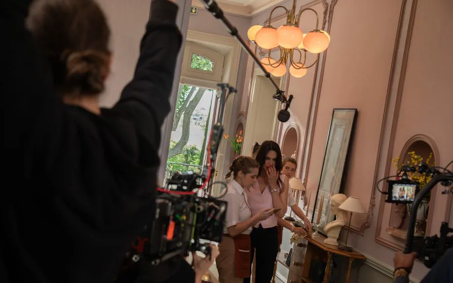 Pause déjeuner, exercice et conseils : une journée animée dans la ville