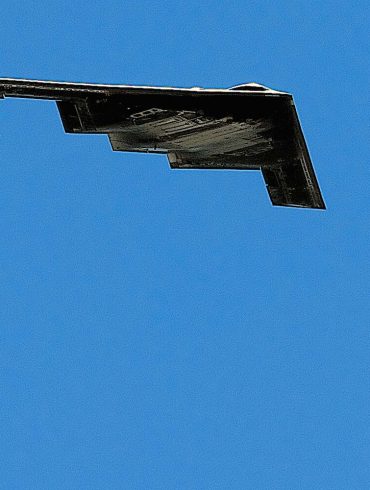 Trump ordonna des frappes aériennes sur les installations nucléaires iraniennes pour empêcher une attaque imminente.