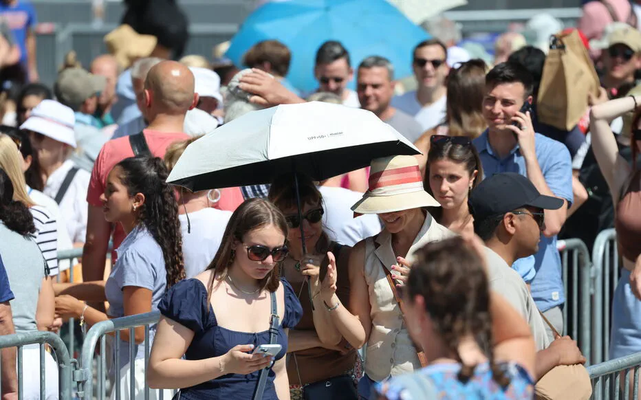 Une chaleur intense continue de s'installer en France