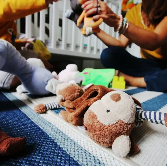 Assistante maternelle de l'Hérault mise en examen pour viols sur enfants