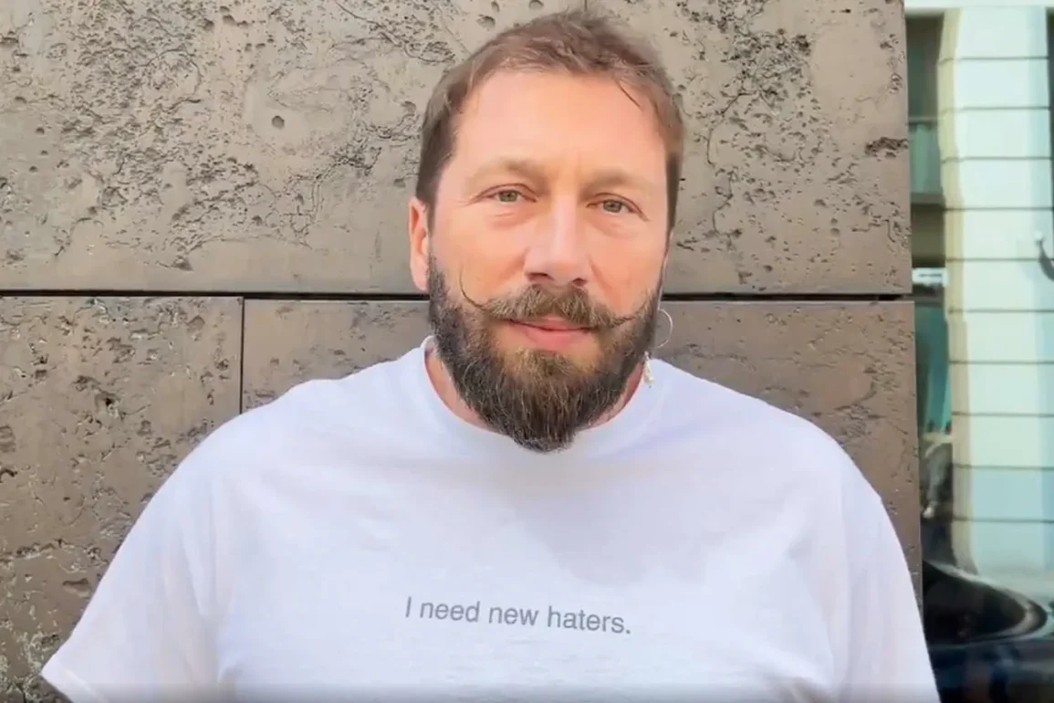 Cinq Britanniques reconnus coupables d'incendie criminel en Ukraine