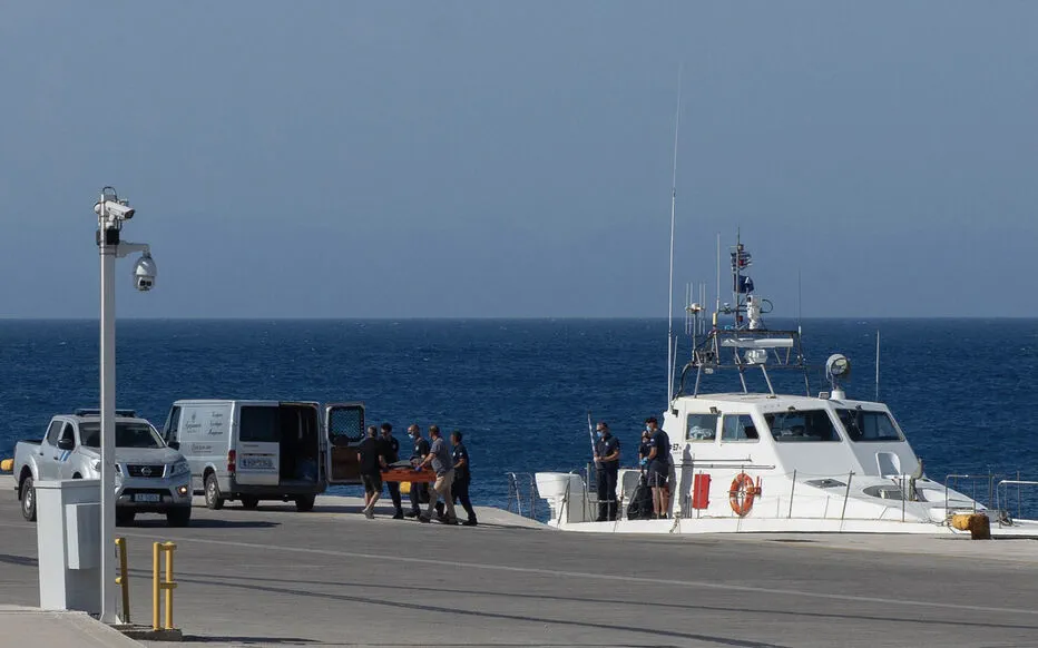 Découverte macabre sur une plage grecque : une fillette retrouvée morte, son identité reste inconnue
