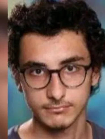 Des couteaux dans la nuit : l'énigme Mogouchkov