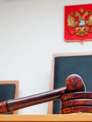 Deux hommes jugés pour des attentats contre les infrastructures russes