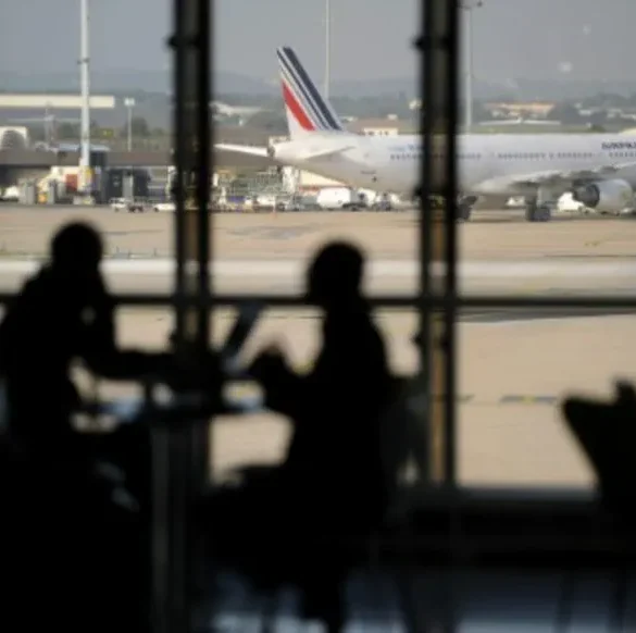 Grève des contrôleurs aériens : perturbations importantes attendues pour les départs en vacances