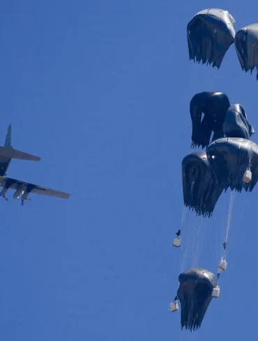 Israël assouplit les restrictions à la bande de Gaza pour prévenir une famine