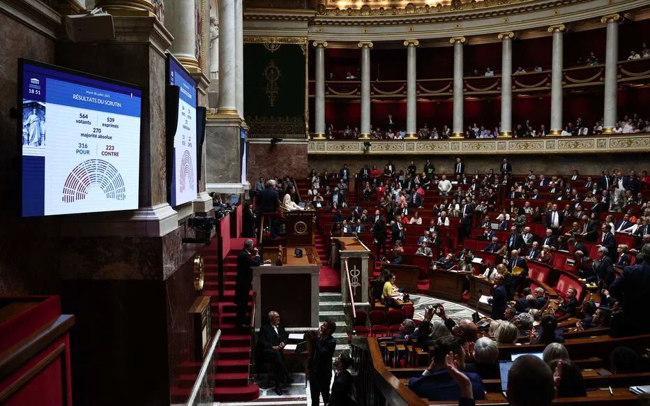 La députée Liliana Tanguy subie des attaques après son vote en faveur du pesticide cancérigène