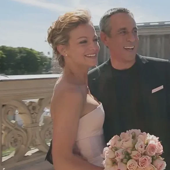 La Face Cachée de l'Homme en Noir : le combat d' Ardisson contre la maladie