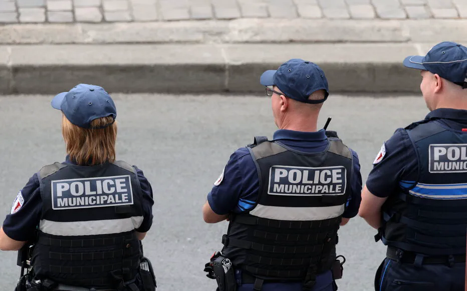 La proposition controversée de désarmer les policiers municipaux