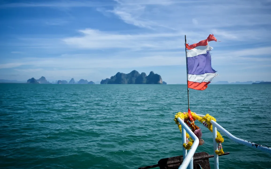 La Thaïlande déclare l'état de siège dans huit provinces frontalières avec le Cambodge pour maintenir la paix et l'ordre