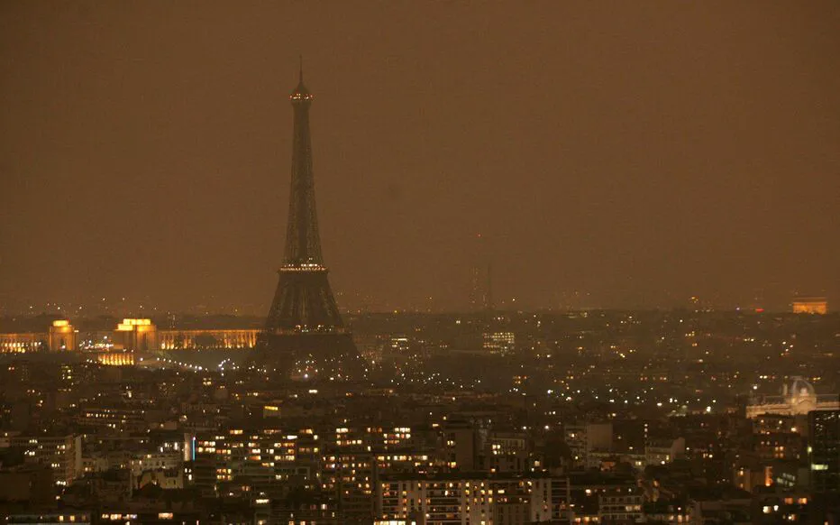 La tour Eiffel va-t-elle s'éteindre en soutien aux civils de Gaza ?