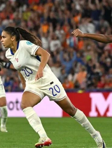Les Bleues dominent le groupe D et se hissent en quarts de finale de l'Euro féminin