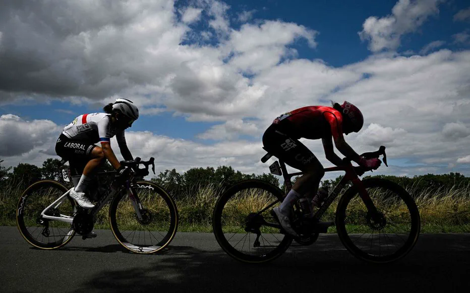 Les Femmes s'échappent lors de la quatrième étape du Tour en France