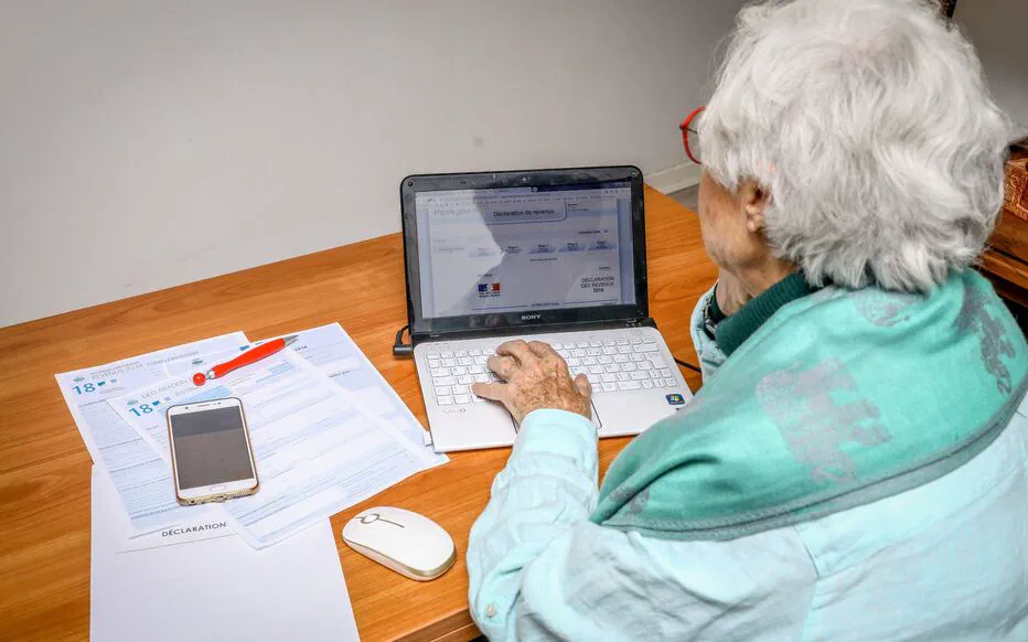 Les retraités français perdraient 10 % de leur pension dans le dernier plan d'économies budgétaires de Bayrou