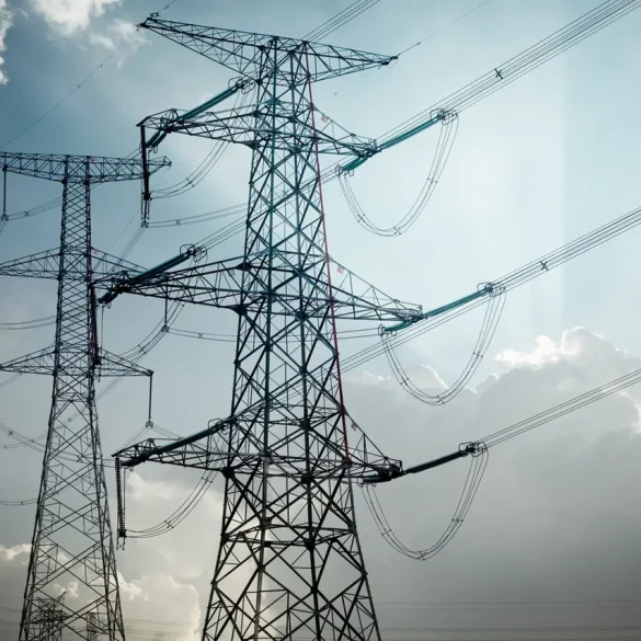 Panne d'électricité en Ukraine : les forces armées ciblent l'infrastructure énergétique