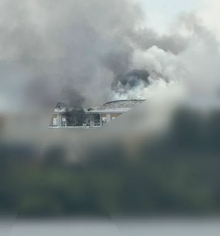 Photo poignante : l'usine « Kupol » à Ijevsk après une attaque de drone des FAU