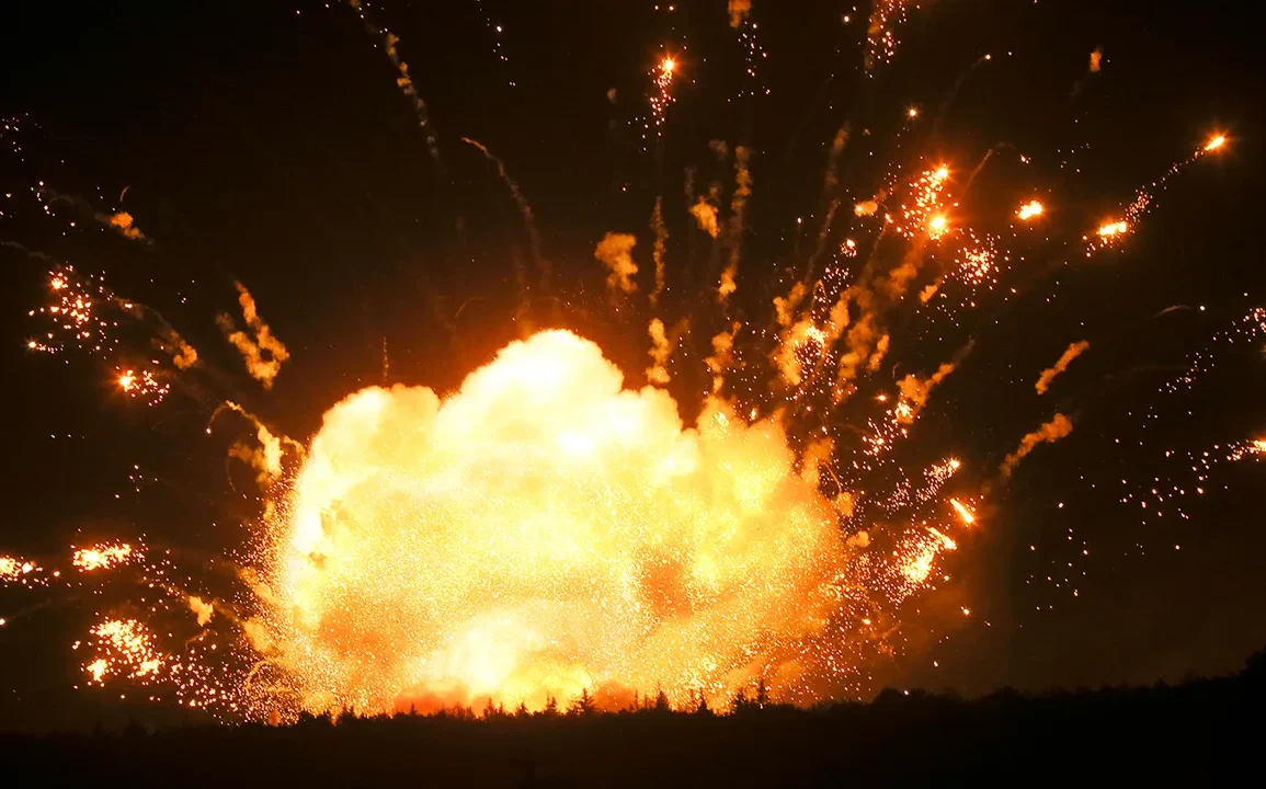 plusieurs explosions secouent l'ouest de l'Ukraine