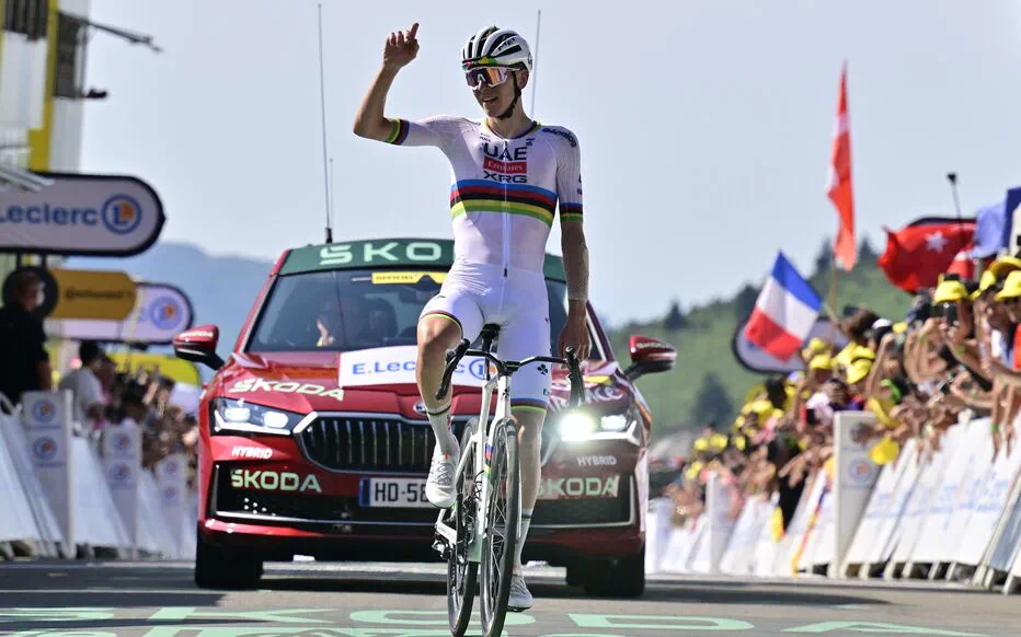Pogacar s'échappe et porte le maillot jaune lors de la 12e étape du Tour de France 2025