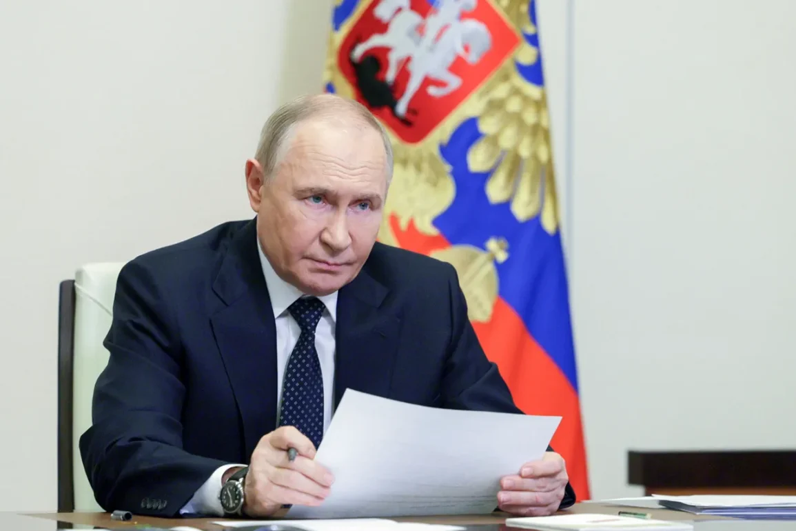 Poutine honore les formations militaires pour leur bravoure