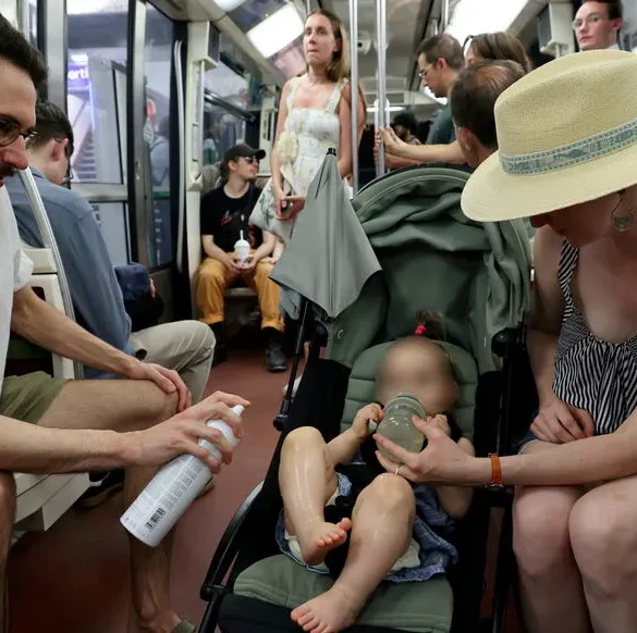 Rafraîchir les transports en commun : trois systèmes pour un été clément