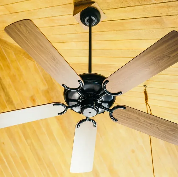 Réduction sur le Ventilateur Plafond Smart avec Lumière LED : 40% de Réduction sur Amazon