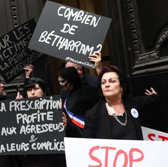 Réunions pour soutenir les victimes d'abus sexuels