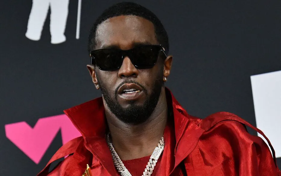 Sean Combs acclamé à son retour en prison