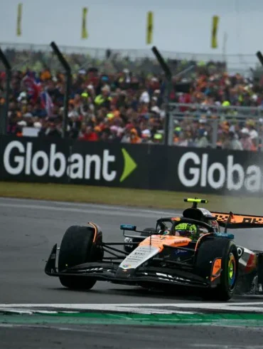 Silverstone : Norris triomphe dans des conditions délicates