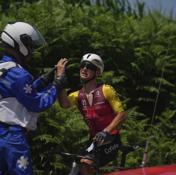 Tour de France : Bryan Coquard se fracture une phalange