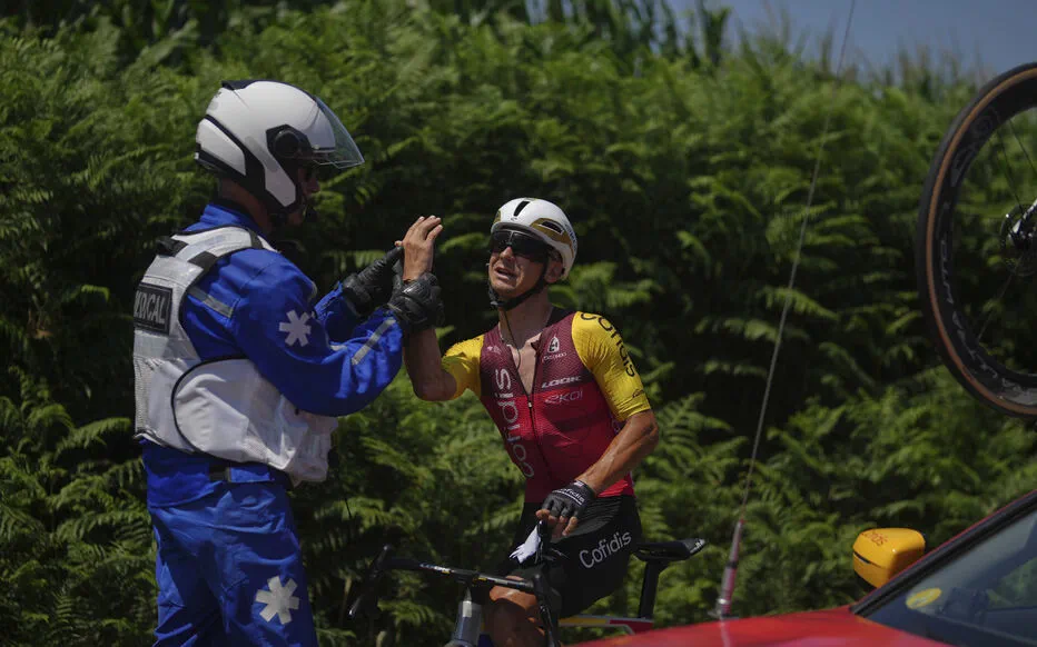 Tour de France : Bryan Coquard se fracture une phalange